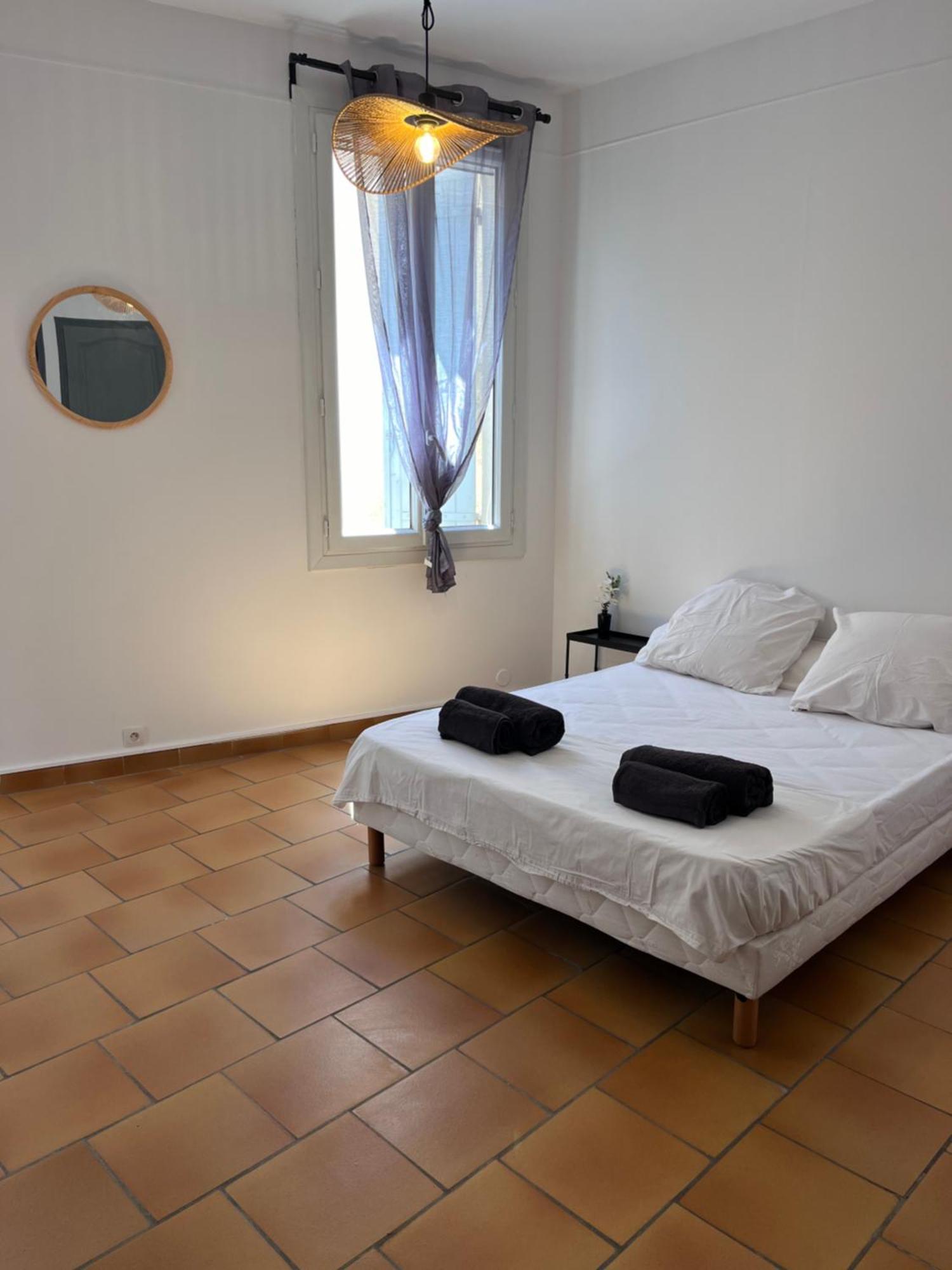 Apartment T2 En Plein Centre De *